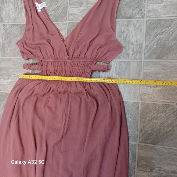 Rue21 Pink and Purple Ruched Pleated Maxi Gown Size L - Picture 10 of 11